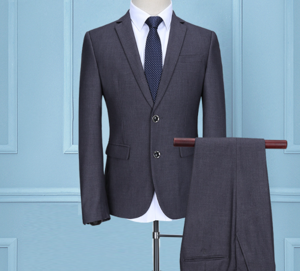 有些職業的工作服亮點不在款式而在面料。